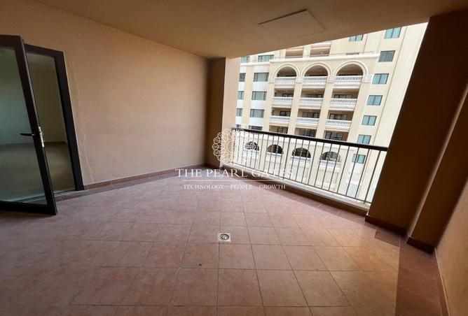 952252 - Property Image 2