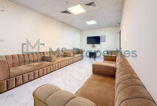 967030 - Property Main Image