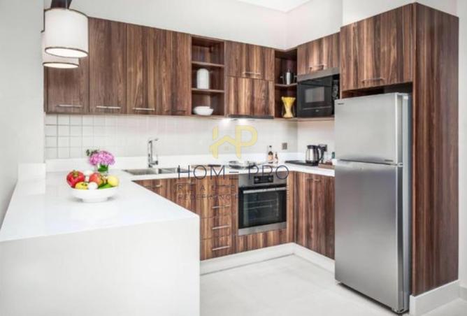 858772 - Property Image 2