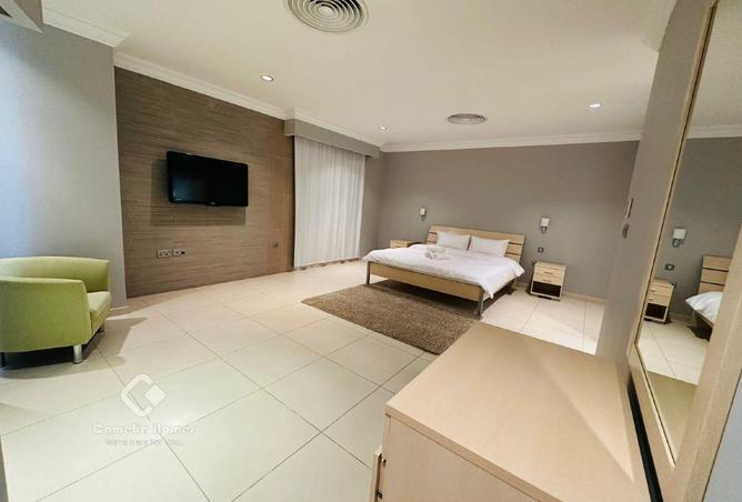 953135 - Property Image 2
