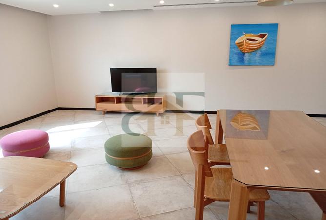 972762 - Property Image 3