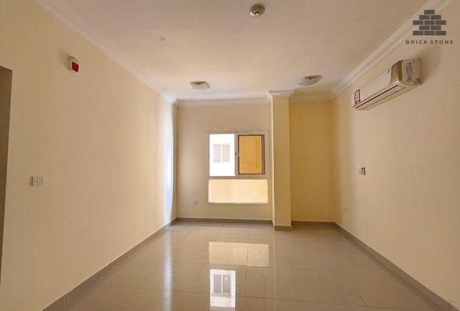 995019 - Property Image 2