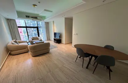 Apartment - 2 Bedrooms - 3 Bathrooms for rent in Floresta Gardens - Floresta Gardens - The Pearl Island - Doha