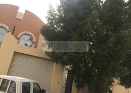 ALThumama Area- 6 Bdrs with Pool For Sale