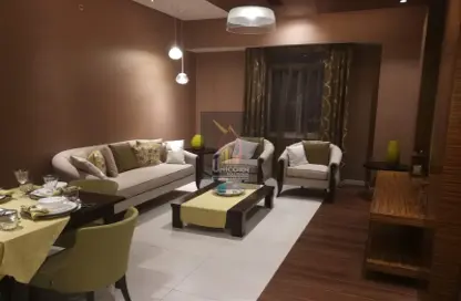 صورة لـ غرفة المعيشة / غرفة الطعام شقة - غرفة نوم - 2 حمامات للايجار في شارع نجمه - نجمة - الدوحة ، صورة رقم 1