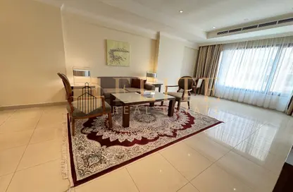 Apartment - 1 Bedroom - 2 Bathrooms for rent in East Porto Drive - Porto Arabia - The Pearl Island - Doha
