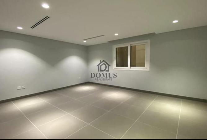 977585 - Property Main Image