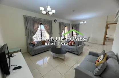 Apartment - 2 Bedrooms - 3 Bathrooms for rent in Piazza 2 - La Piazza - Fox Hills - Lusail