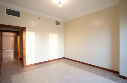 Apartment - 2 Bedrooms - 3 Bathrooms for rent in Barwa Tower - C-Ring Road - Al Sadd - Doha