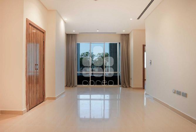 965764 - Property Image 2