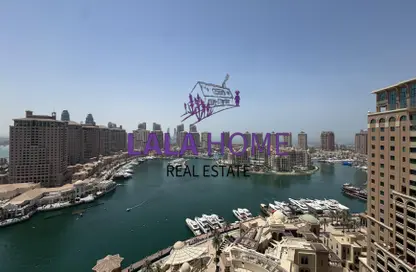 Apartment - 2 Bedrooms - 3 Bathrooms for rent in Tower 31 - Porto Arabia - The Pearl Island - Doha