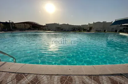 صورة لـ حوض سباحة فيلا - 4 غرف نوم - 4 حمامات للايجار في شارع كرلوو - الوعب - الدوحة ، صورة رقم 1