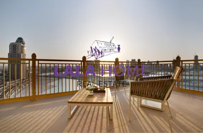 Apartment - 2 Bedrooms - 3 Bathrooms for rent in Abraj Bay - Abraj Quartiers - The Pearl Island - Doha