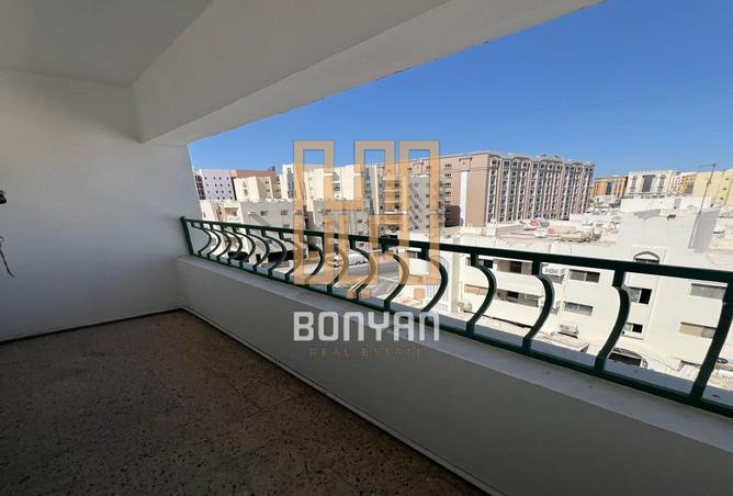 Apartment - 2 Bedrooms - 2 Bathrooms for rent in Al Mansoura - Al Mansoura - Doha