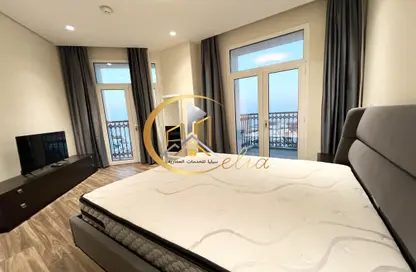 Apartment - 2 Bedrooms - 4 Bathrooms for rent in Floresta Gardens - Floresta Gardens - The Pearl Island - Doha Apartment - 2 Bedrooms - 4 Bathrooms for rent in Floresta Gardens - Floresta Gardens - The Pearl Island - Doha
