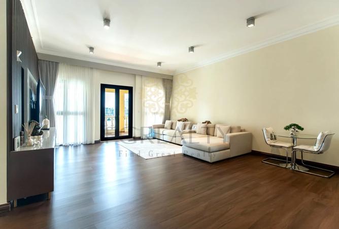 958124 - Property Image 2