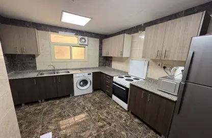 Apartment - 2 Bedrooms - 3 Bathrooms for rent in Al Jazeera Street - Fereej Bin Mahmoud North - Fereej Bin Mahmoud - Doha
