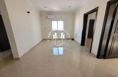 شقة - 2 غرف نوم - 2 حمامات للايجار في بن عمران - فريج بن عمران - الدوحة