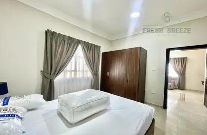 Room / Bedroom image for: Apartment - 1 Bedroom - 1 Bathroom for rent in Al Muntazah - Doha, Image 1