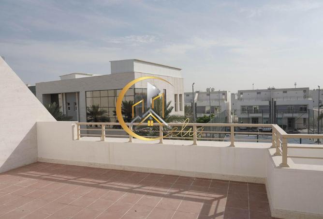 964218 - صورة العقار 2