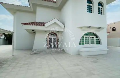 Villa - 6 Bedrooms - 6 Bathrooms for rent in Al Thumama - Al Thumama - Doha