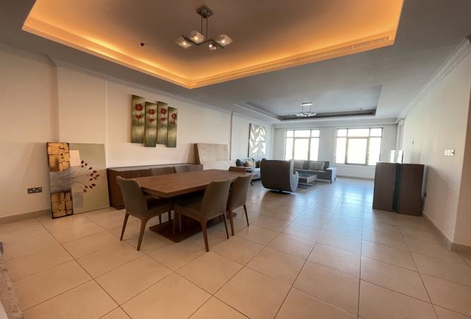 1004915 - Property Image 2