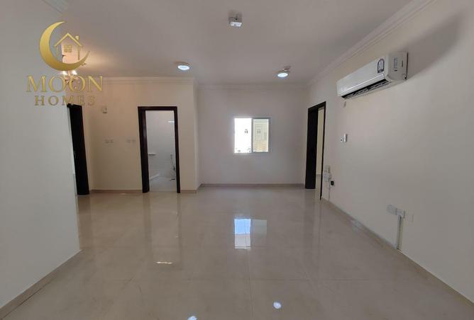 999392 - Property Image 2