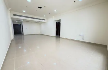 شقة - 2 غرف نوم - 2 حمامات للايجار في الغانم القديم - الغانم - الدوحة