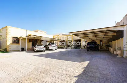 Villa - 5 Bedrooms - 6 Bathrooms for sale in Al Wakra - Al Wakra - Al Wakrah - Al Wakra