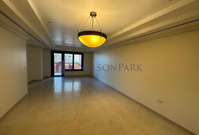 950174 - Property Image 2
