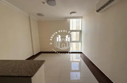Apartment - 2 Bedrooms - 2 Bathrooms for rent in Al Mansoura - Al Mansoura - Doha