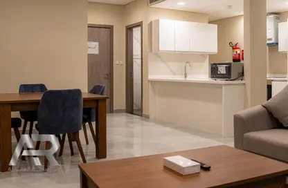 Apartment - 2 Bedrooms - 2 Bathrooms for rent in Giardino Village - The Pearl Island - Doha