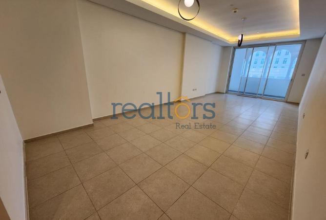 1002665 - Property Image 2