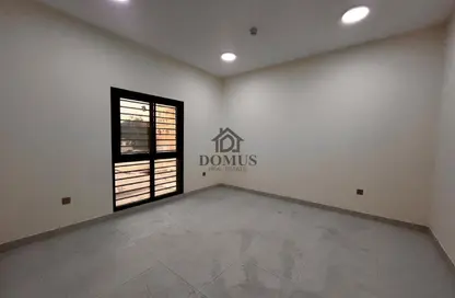 Apartment - 2 Bedrooms - 2 Bathrooms for rent in Anas Street - Fereej Bin Mahmoud North - Fereej Bin Mahmoud - Doha