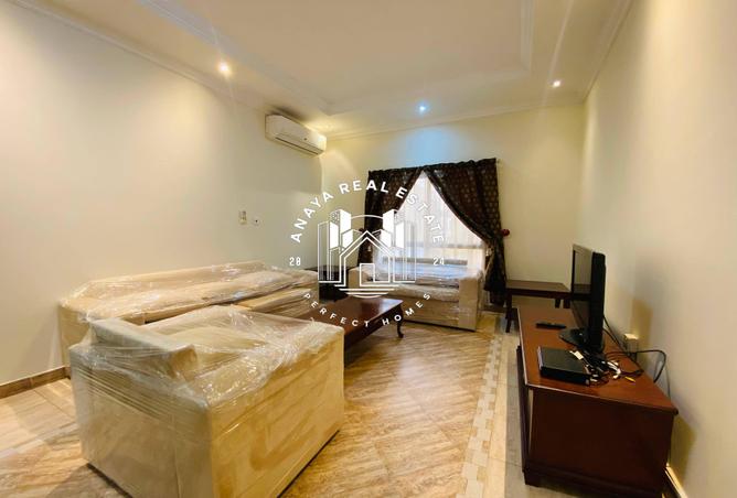 903318 - Property Main Image