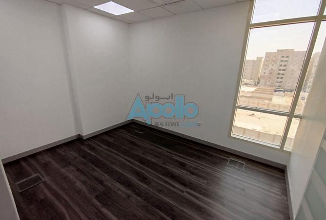 896760 - Property Image 3