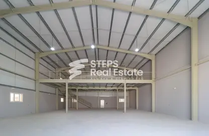 Warehouse - Studio - 1 Bathroom for rent in East Industrial Street - Birkat Al Awamer - Al Wakra