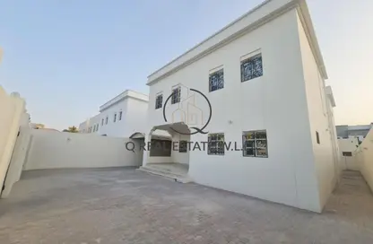 Villa - 5 Bedrooms - 6 Bathrooms for rent in Al Kharaitiyat - Al Kharaitiyat - Umm Salal Mohammed