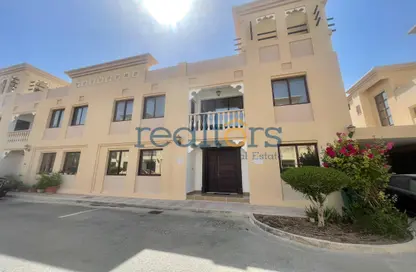 Villa - 5 Bedrooms - 6 Bathrooms for rent in Wadi Al Markh - Muraikh - AlMuraikh - Doha
