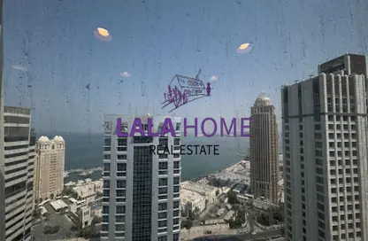 شقة - 2 غرف نوم - 4 حمامات للايجار في برج وست باي - الخليج الجنوبي - الخليج الغربي - الدوحة