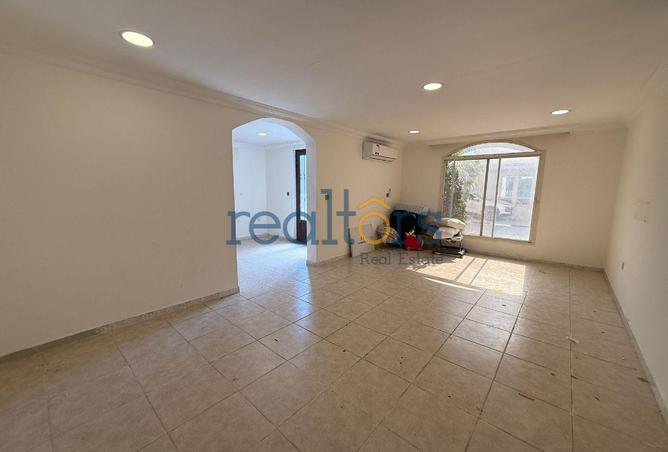1010194 - Property Image 3