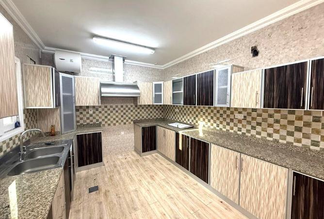 1005837 - Property Image 3