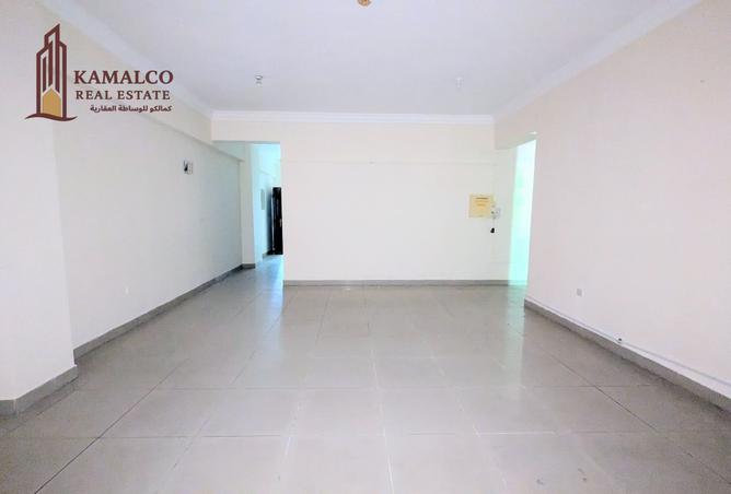 953953 - Property Image 2