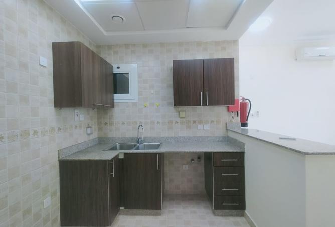 982838 - Property Image 2