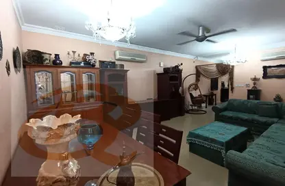 صورة لـ غرفة المعيشة / غرفة الطعام شقة - 2 غرف نوم - 3 حمامات للايجار في شارع نجمه - نجمة - الدوحة ، صورة رقم 1