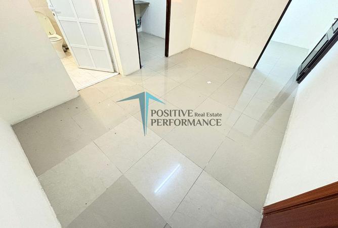 978460 - Property Main Image