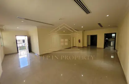 Apartment - 3 Bedrooms - 4 Bathrooms for rent in Old Airport Road - Old Airport Road - Doha