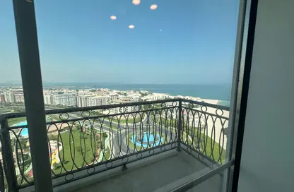 شقة - 2 غرف نوم - 3 حمامات للايجار في حدائق فلورستا - جزيرة اللؤلؤة - الدوحة