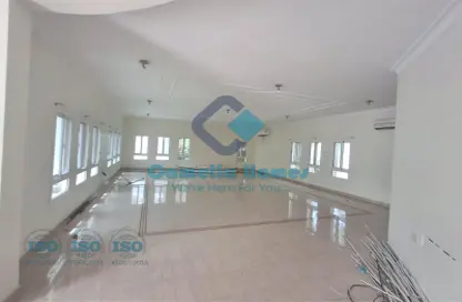 فيلا - 3 غرف نوم - 5 حمامات للايجار في فلل واست باي لاغون - وست باي لاجون - بحيرة وست لاجون - الدوحة