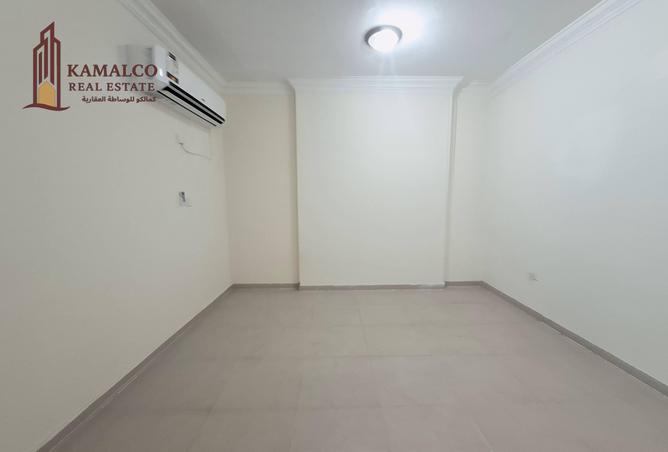 931347 - Property Image 2